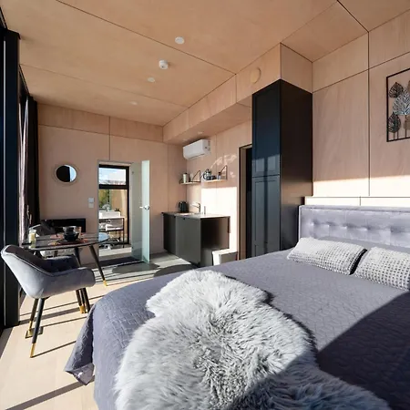 Juniper Minivilla Jacuzzi & Sauna Βίλα *